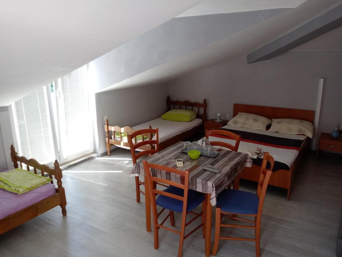 Apartman St3 Hotel Split Buitenkant foto